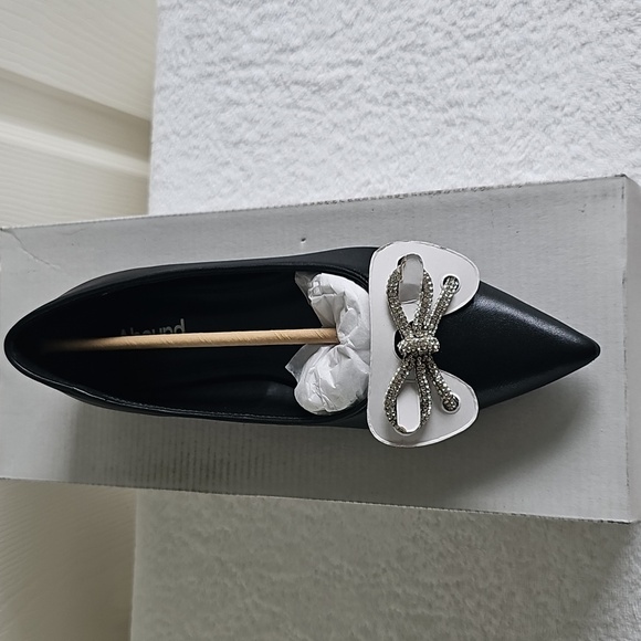 NWT Abound Gorgi Black Flat W Crystal Embellished Bow Size 7 - Picture 8 of 15